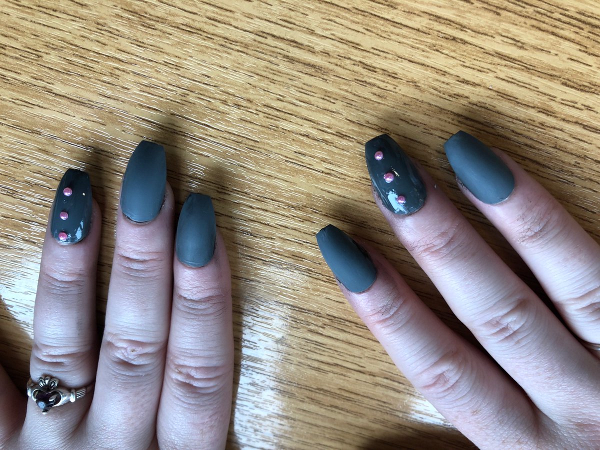emaherart's tweet photo. Some inspiring nail art from LCA2 just in time for the weekend 💅💕
@Colaistebride @LcaCb #nailart https://t.co/ZItV51FH61