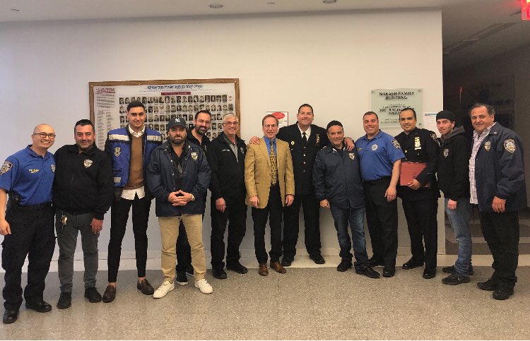 NYPD61Pct's tweet photo. “Thank you to @FlatbushShomrim for their dedication to the community and all they do for the 61 Precinct” https://t.co/6lgFR685GV