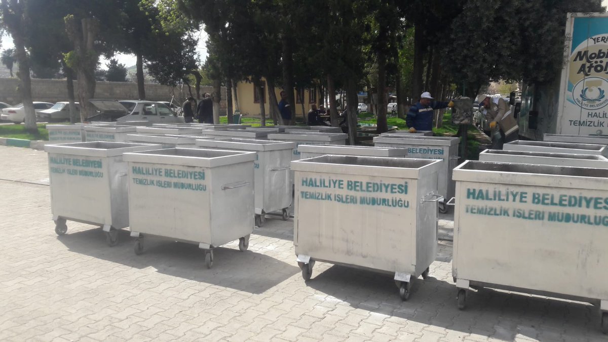 haliliye_bld's tweet photo. Temizlik İşleri Müdürlüğümüz, ilçemiz genelindeki rutin çalışmalarını devam ettiriyor.
@mcanpolatnet https://t.co/4KKdJJPPlk