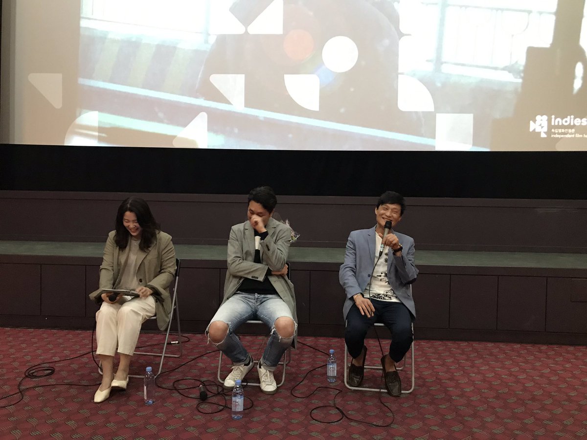 “일렁이는 상처의 소리, 상처를 보는 것보다 듣는게 중요하다는 생각을 했다.” - '국가폭력이 개인의 삶으로 스며든 풍경’을 담은 #파도치는땅...
