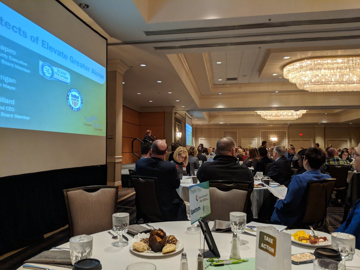 Nicole_Mullet's tweet photo. Executive Shapiro welcomes a packed house to @ConxusNEO #Align19 
@SummitExecutive #GrowOurOwnTalent https://t.co/mcKz3n73Yb