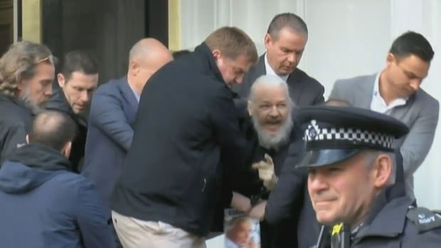 todaycanada's tweet photo. WikiLeaks founder Julian Assange arrested, U.K. police say
https://t.co/FFub67CI9L https://t.co/v8X92pGwoW