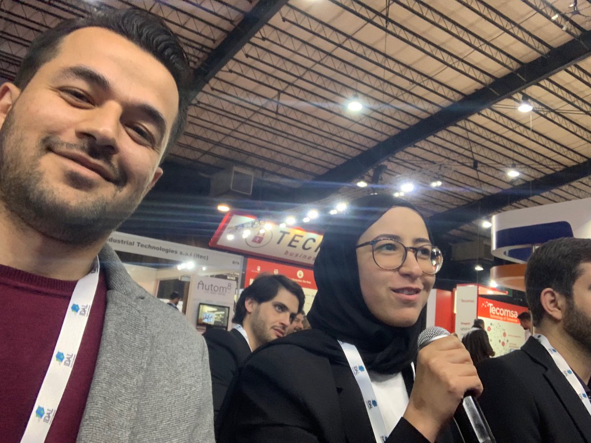 kassemshehady's tweet photo. @halawiBahia Asking @WissamSabbagh about the next 5 years in #tech at @Smartex_lb
#smartexleb https://t.co/0ucHVErZwP