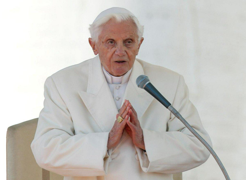 Reuters's tweet photo. Sexual revolution of 1960s led to Church abuse crisis, ex-pope says https://t.co/0eq5CYvT6E https://t.co/xuS1ZYdIVV