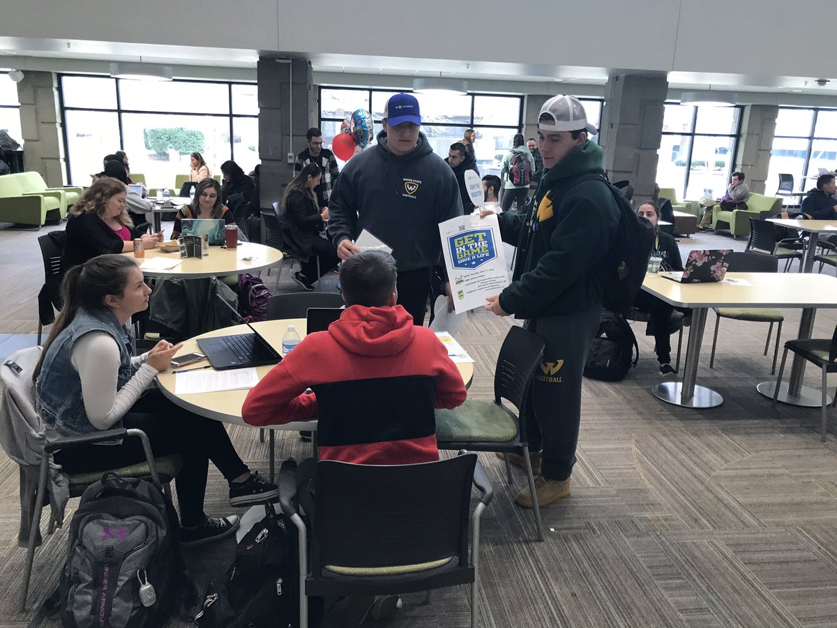 <a href="/willbutler603/">Will Butler</a> and Andy Bielecki letting WSU know about @BeTheMatch! #GetInTheGame <a href="/TalleyBoneMarro/">Andy Talley Bone Marrow Foundation</a> <a href="/WSUWarriorFB/">Wayne State Football</a>