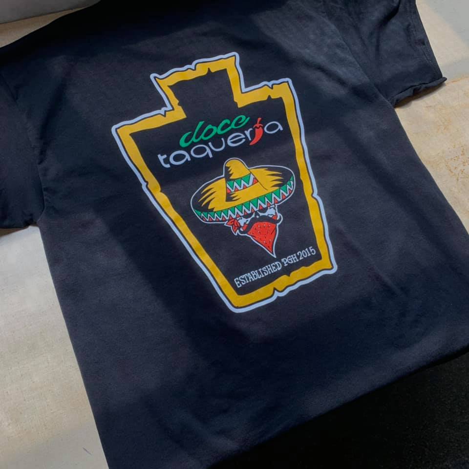 New shirts for @DoceTaqueria hope everyone is having a great day. Loving this weather in Pittsburgh!