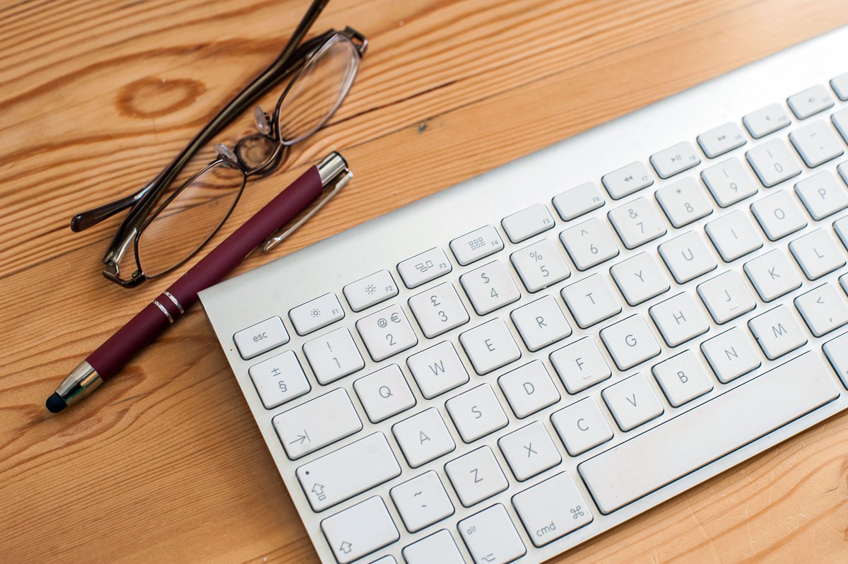 cluerhr's tweet image. Knowing what to wear within the workplace can be a lot of pressure and is an important aspect of work to get right... Check out this feature by our MD Kirsten Cluer in @PeopleMgt ow.ly/lQOT30ooL1q #EmployeeGuidelines #Uniform #HrCompany