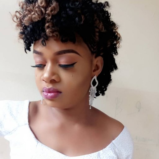 🎼#Musimag with <a href="/iamdjyung/">DJ YUNG #blaze fm dj</a> &amp; @ejikemekasy2  📻

Who Is The Hustle For?Yourself,Family Or Society.

#Njamming▶️ Living God ➡️ <a href="/Ampreciousc/">AMPRECIOUS</a>
Cc: <a href="/Dialectmusik/">Dialect #AZUANUKA</a> <a href="/Bigjunior5/">BiGJ5®┃OAPWEYBAD</a>
<a href="/alhajisamuel1/">Alhaji Samuel OAP</a> @alhajidjdon1

📞08170101010
#TheOverDrive🚘

#ThinkBackThursday
#Nowlive on <a href="/Blaze915FM/">Blaze 91.5 FM</a>