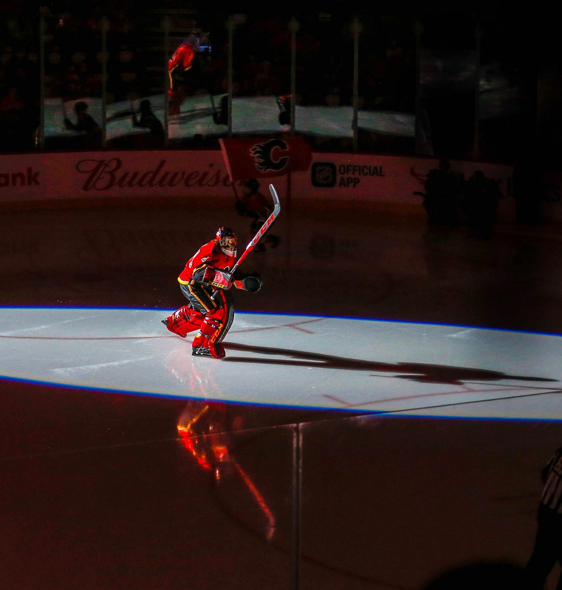 alcharestPHOTO's tweet photo. It will be Mike Smith between the pipes for game 1 #Flames #Playoffs2019 #calgaryflames #GoflamesGo https://t.co/9yiiJORIj5  Al Charest / Postmedia Photos https://t.co/GNjKyIKRWw