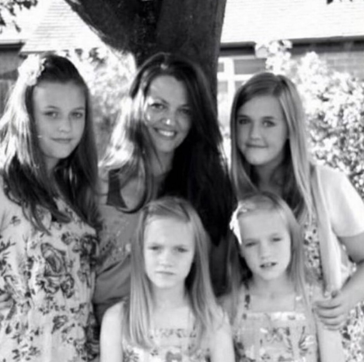 phoebetomlinx's tweet photo. still can't believe... https://t.co/zbjoeLixkA