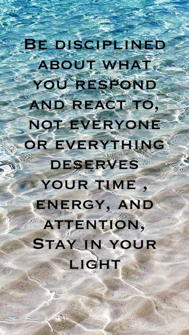 Amanda_w_6's tweet photo. Be disciplined about what you respond and react to, not everyone or everything deserves your time, energy, and attention, stay in your light 🌟#thursdayvibes #ThursdayThoughts #PositiveVibesOnly #positiveenergy #bossbabe #stayinyourlight #amandaw6 #beachlife https://t.co/VBrhzsr9dL