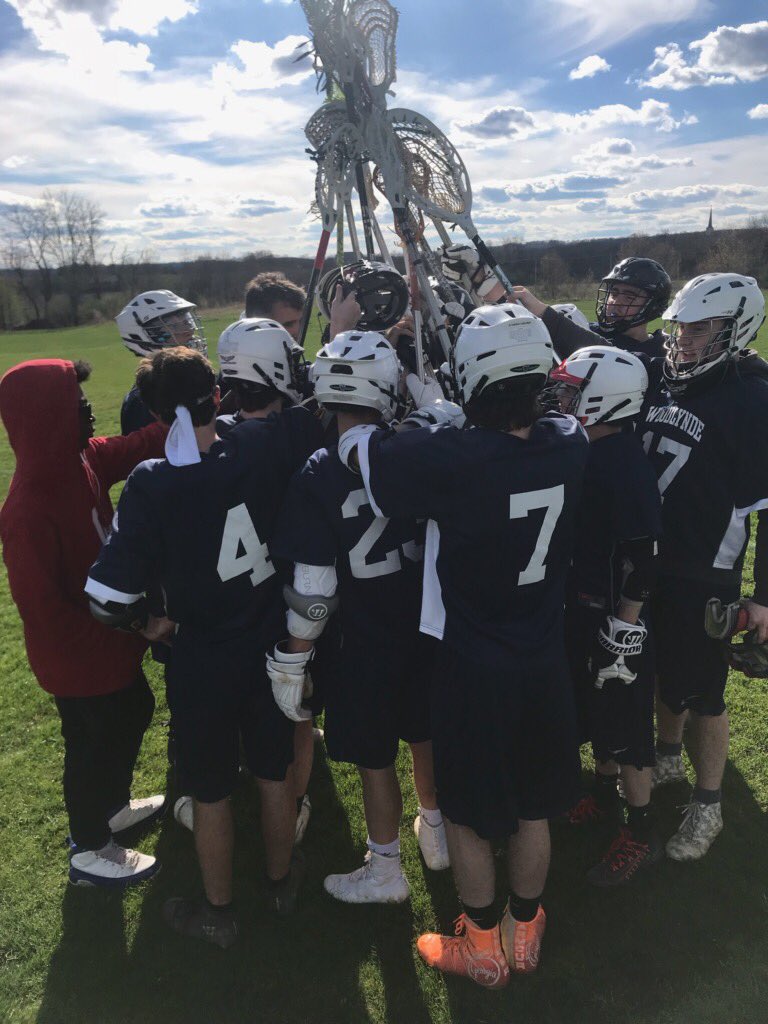 Who’s pumped that lacrosse season has started? 💪🏽🥍 We are! #LetsGoWarriors #highschoollax #highschoollacrosse #varsitylacrosse #lacrosse #studentathlete