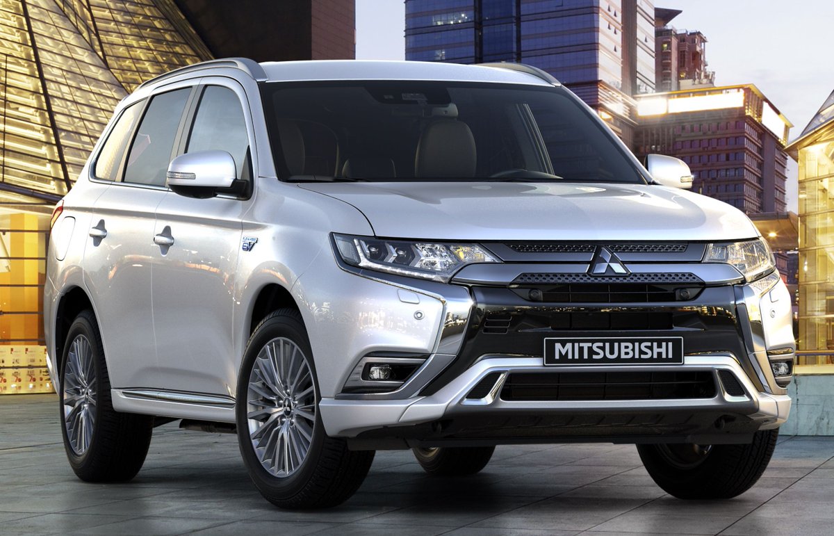 MitsubishiBeLux's tweet photo. Europe’s best sold plug-in hybrid, the #Mitsubishi #OutlanderPHEV, has achieved a key milestone with sales of 200,000 worldwide. | #hybridcar #electriccar #phev #pluginhybrid #pluginhybridvehicle #pluginhybridelectricvehicle #PluginHybride #SUV #utilitycar #cargram https://t.co/i45dwgNTlA