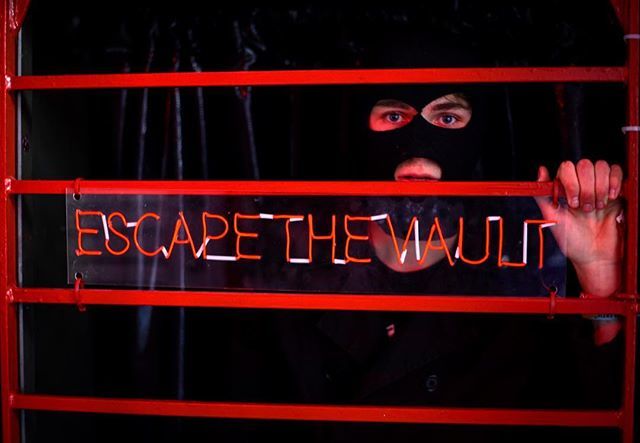 EscapeVault's tweet photo. He didn't make it out - can you?
.
.
#presumingedscoffeehouse #escaperoom #escaperoombrighton #escape #escapegame #teambuilding #fun #roomescape #game #games #puzzles #teamwork #escaperooms #thingstodo #adventure #riddles #instagood #ocio #clues #brainte… https://t.co/M1RQKrBL2v https://t.co/t6QniDmhoN