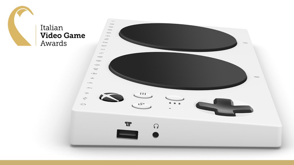 XboxItalia's tweet image. When everybody plays, we all win. Agli #IVGA,  #Xbox conquista l’Innovation Award con #XboxAdaptiveController! 🔥💚