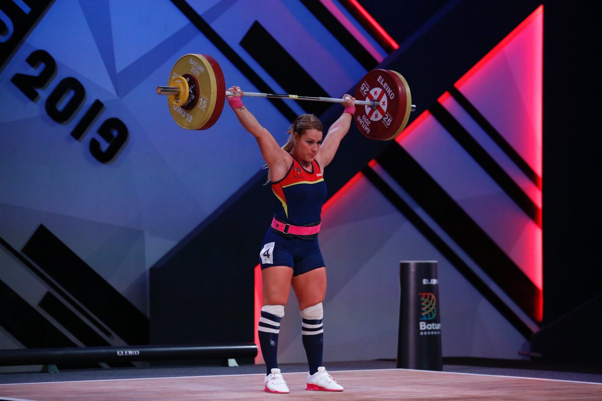 📍Batumi 🇬🇪

🥇 Arrancada (1️⃣0️⃣8️⃣kg) ✅

¡Lydia Valentin ya tiene el primero de los tres otros que busca en el Campeonato de Europa! 😍