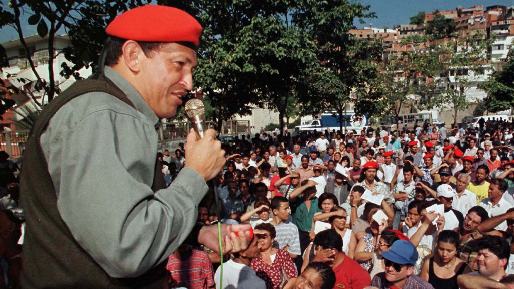 #LoDijoChávez | “La conciencia del pueblo es el combustible fundamental para alcanzar una revolución victoriosa.”

#MásNuncaUn11A 
<a href="/NicolasMaduro/">Nicolás Maduro</a> <a href="/magallyvina/">Magaly Gutiérrez</a> <a href="/MPPPSTVe/">Min Proceso Social de Trabajo</a> <a href="/EduardoPinateS/">Eduardo Pinate R</a>