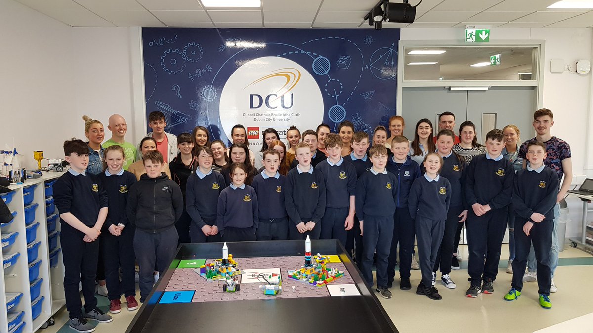 Learnit_Ireland's tweet photo. Fantastic morning in @DCU_IoE #dculeis with Scoil Mhuire Clontibret. Great coming together of a collaboration between @DublinCityUni @Combilift and the @CavMonETB #peaceiv project we've been working on. https://t.co/6bAnmZfq1H