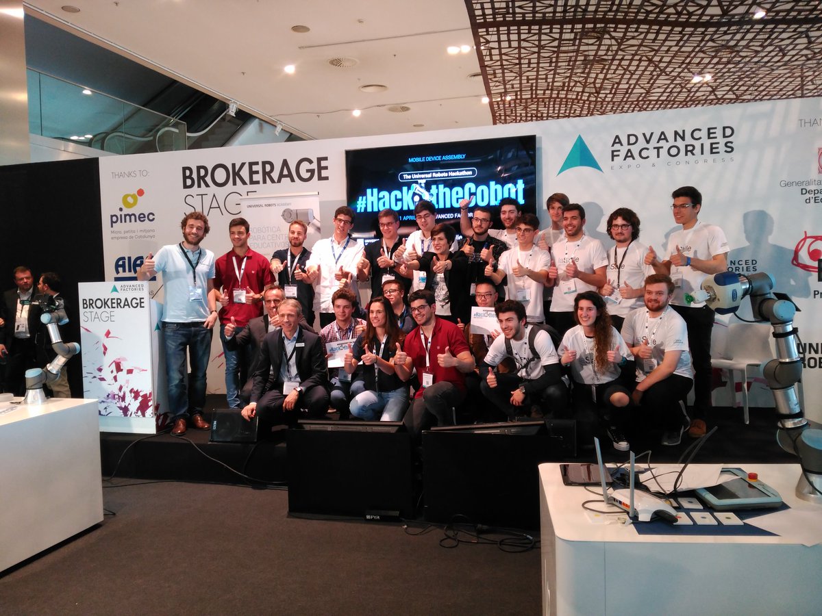 ToolMakerEsp's tweet photo. Los estudiantes de la Universidad La @LaSalleBCN han sido los ganadores del reto #HackTheCobot Felicidades! Todos los finalistas recibirán una masterclass en las instalaciones de @UR_iberia y los vencedores viajarán a Dinamarca para conocer las oficinas centrales de la empresa https://t.co/dP7AFsb5D8