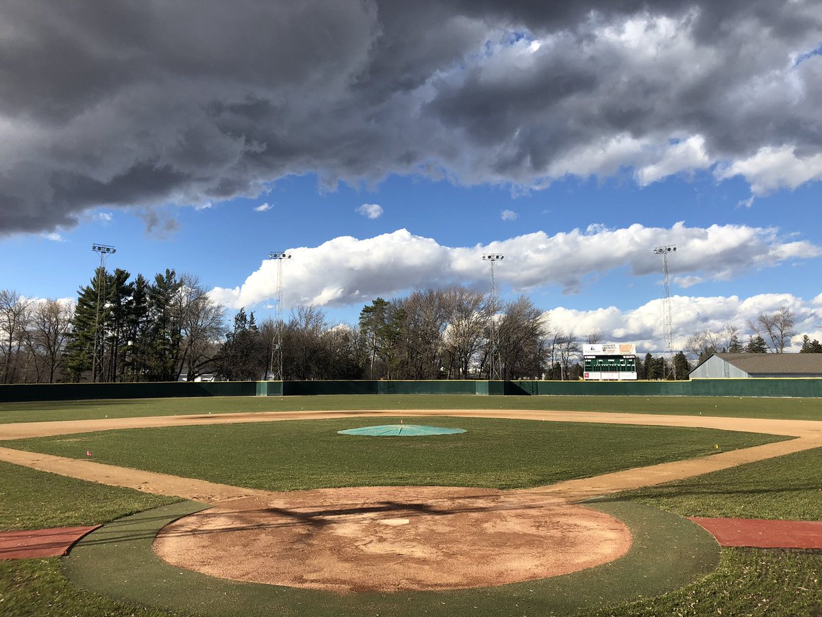 DCSaints's tweet photo. This photo was taken just a few days before #Snowpocalypse hit. Sucks to be covered in snow again, but this was a promising view! Now to clear the snow again and get to work. #ProjectTight https://t.co/9yJGqS8FKj