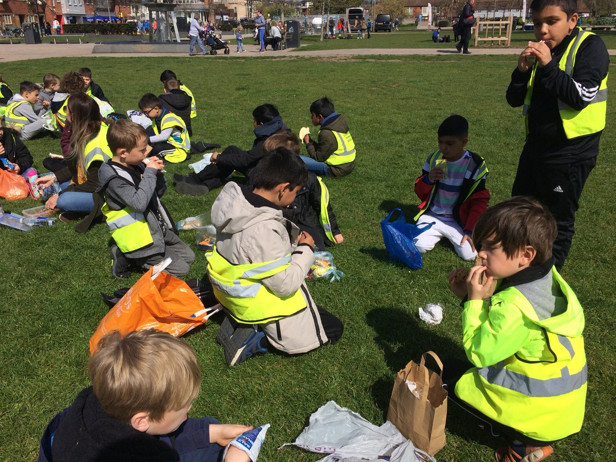 SydenhamPrimary's tweet photo. https://t.co/JRur2QMF4H