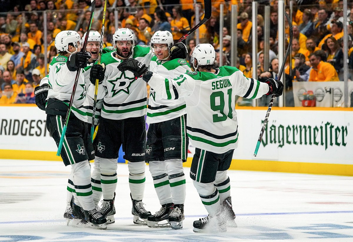 DallasStars's tweet photo. Good morning from Nashville! #StanleyCup

Be Loud. Wear Green. #GoStars https://t.co/z6DhCaIp0h