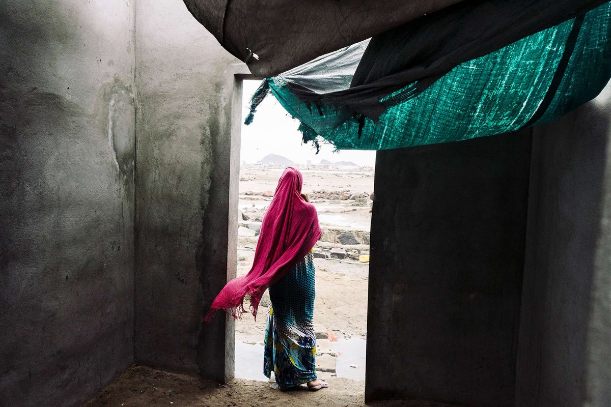 Enkster_'s tweet photo. #LorenzoTugnoli: uno dei tre italiani in lizza per il Premio @WorldPressPhoto con #Yemen

Da Sant’Agata a #Kabul senza ritorno: si può definire così la sua storia, impegnato da anni in aree a rischio, non sempre in prima linea, ma comunque in zone in difficoltà.

#enkster #blog https://t.co/5cLqqCljMq