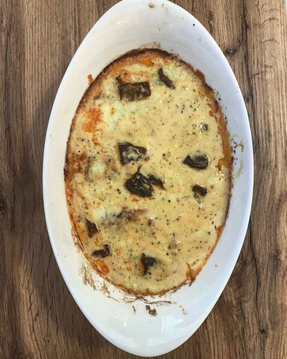 CookThisFoodCom's tweet image. Creamy Mozzarella Tuscan Garlic Chicken

#cookthisfood #chicken #heavycream #cheese #mozzarella #driedtomatoes #tasty #food