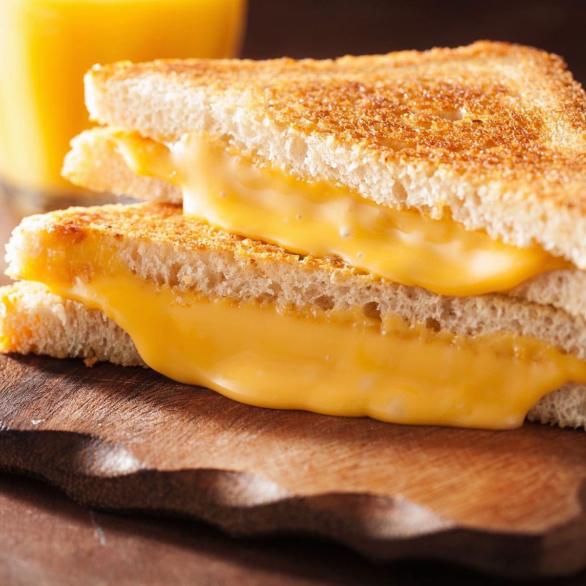 McKCAB's tweet photo. Make Your Own Grilled Cheese - tonight at 10pm in the Lair!  National Grilled Cheese Day is Friday 4/12. https://t.co/xr4xSTtCgz