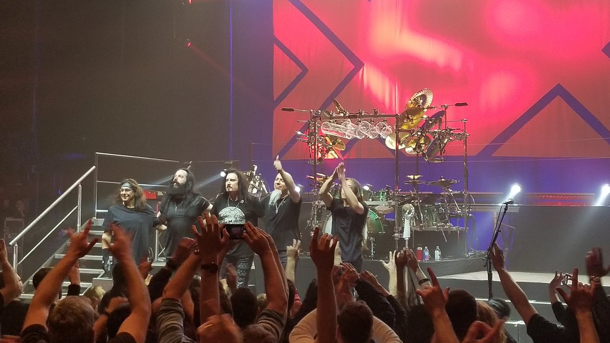 PeterSelesse's tweet image. 