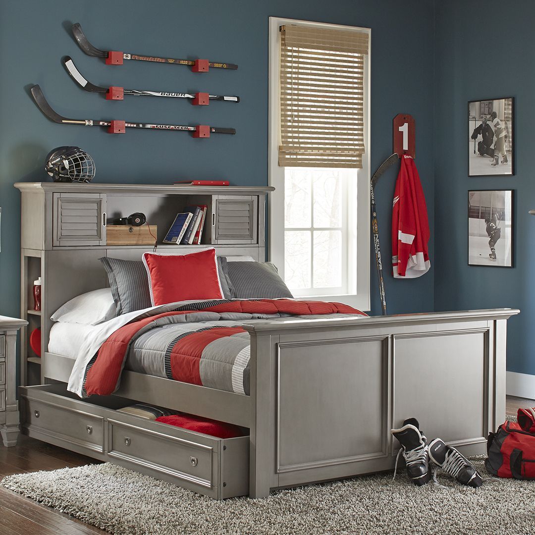 roomstogokids's tweet photo. With plenty of shelves and storage, the Belmar collection adds functionality to your child's space.
Collection: Belmar
Finish: Gray
Items Shown: Bookcase Bed
#roomstogo #roomstogokids #home #homedecor #decoratingseasy #kidsfurniture #teenfurniture #belmar #bookcasebed https://t.co/O0iTMMiGkQ