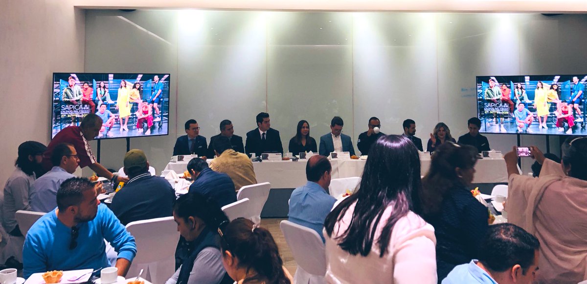 SAPICAmexico's tweet photo. El día de hoy la @nehotel recibe a nuestro equipo y a los medios de comunicación en la presentación de #ruedadeprensa de resultados #sapica80 agradecemos a @RevistaMAXWELL por todo el apoyo brindado 🤝 https://t.co/R9mv8niAAQ