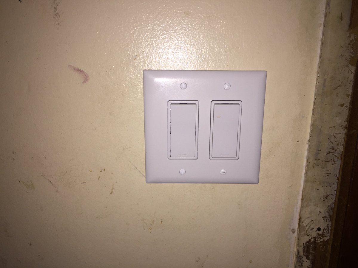 delta_d_b's tweet photo. Thx to the Greenwood #BankofCommerce & @FHLBDallas, 9 homeowners are enjoying the relief of a roof that doesn't leak, a light switch that isn't dangerous & a heater to provide warmth. FHLB Dallas' SNAP program is a perfect fit to preserve #affordablehomeownership in the MS Delta! https://t.co/OqjH11jhhp