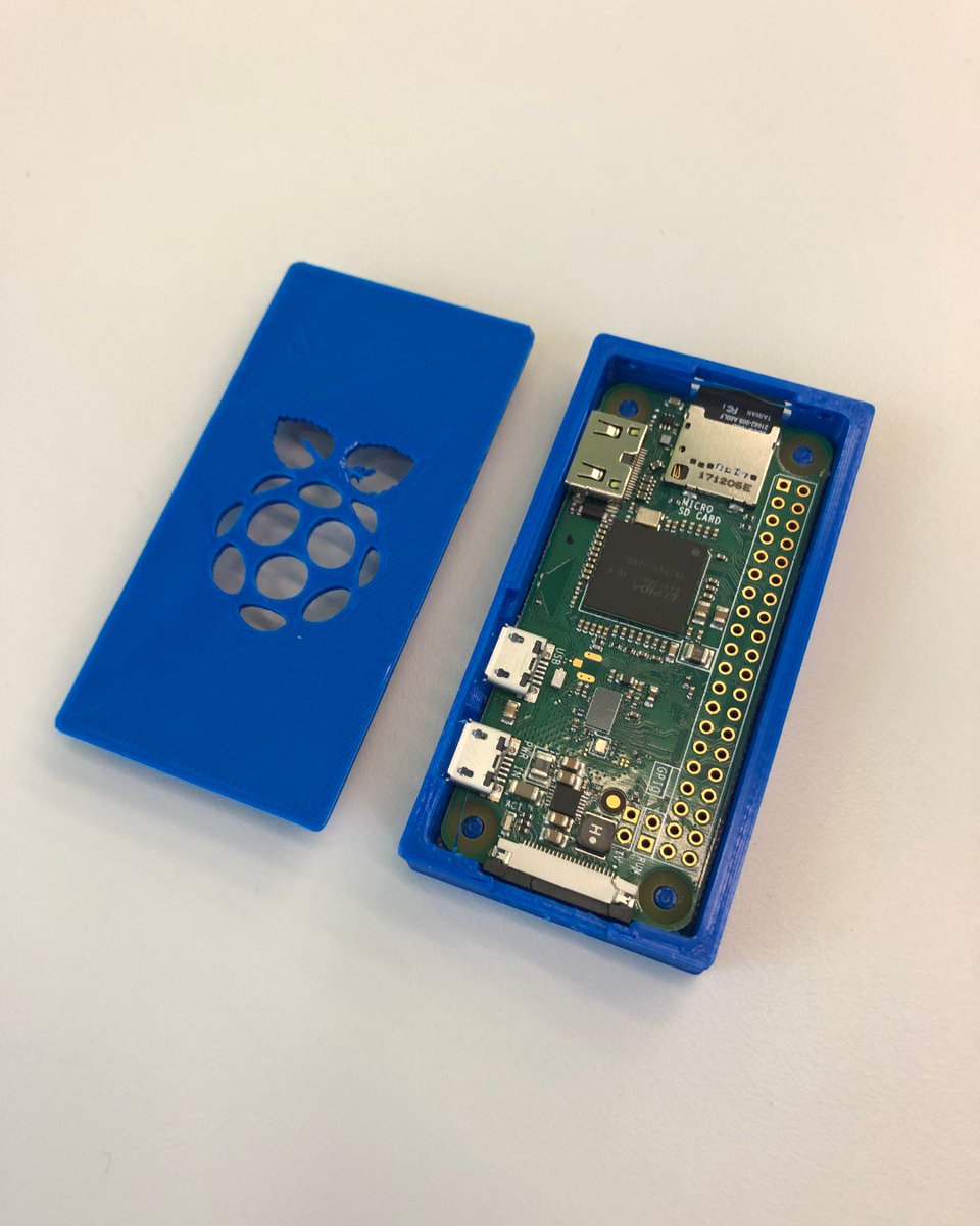 BramptonLibrary's tweet image. Another awesome #Makerspace creation from #Springdalebranch. A customer came in to #3dprint a case for their #raspberrypi. Can&apos;t get over how cool it looks! #makerspacebrampton #bramptonlibrary #3dprinter #madeinthemakerspace #makersgonnamake