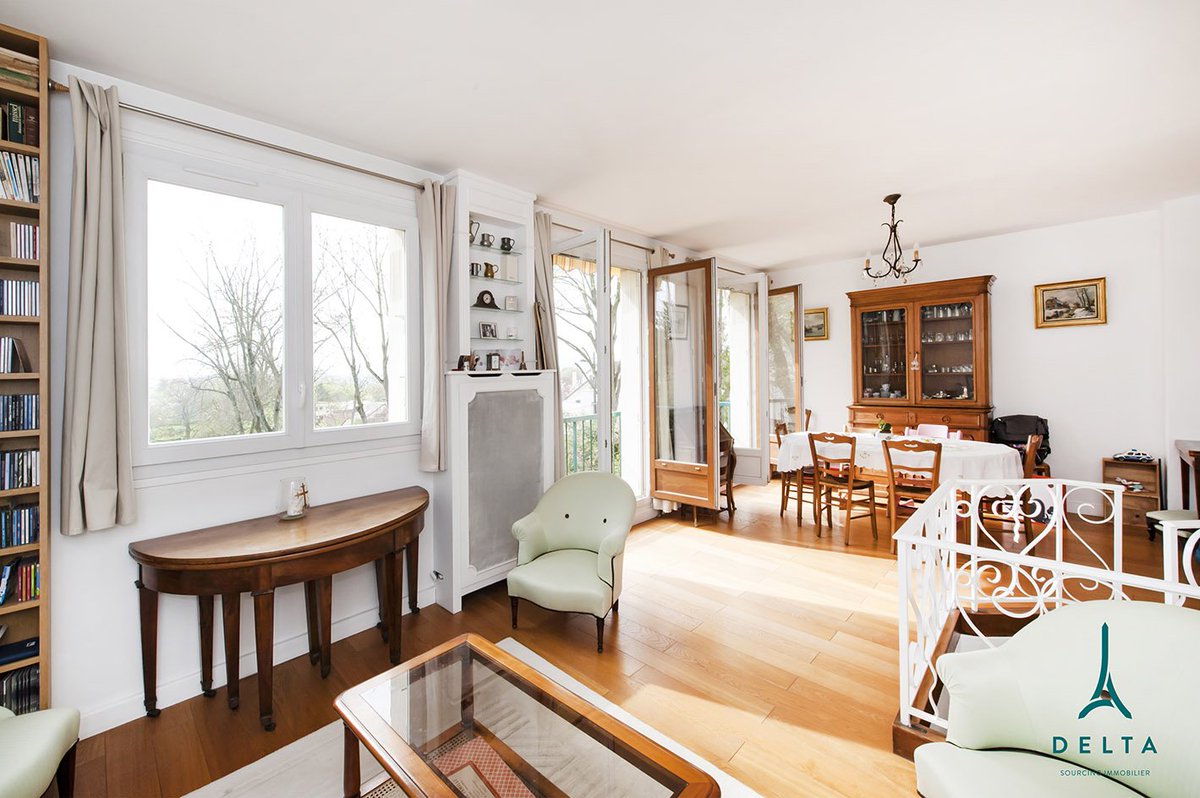 DeltaParisImmo's tweet photo. Maisons-Laffitte 78 - Appartement familial Triplex - 160,90m² - 775.600€ FAI
Delta Paris vous propose à la vente rue des Côtes, un appartement d'une surface de 160,90 m² (155,50 carrez) situé au rez-de-chaussée, 1er et 2ème étage dans une résidence construite en 1962. https://t.co/2fJbQ7QW2F