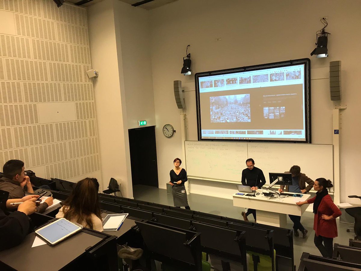 sinashahab's tweet photo. Scholars from @fietsprofessor giving interesting talks on cycling @UvA_Amsterdam this morning for @CUGeogPlan @WSofArchi #UrbanDesignAtCardiff students #fieldtrip #fieldstudyvisit https://t.co/z4CUkvTaHv