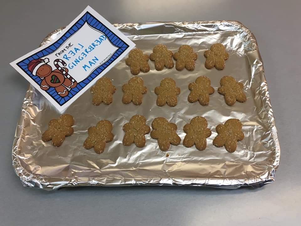 WaverlyComm's tweet image. Looks like our Comm Kids had a gingerbread man hunt yesterday! 💙 #gingerbreadmanhunt #waverlycommunityhouse