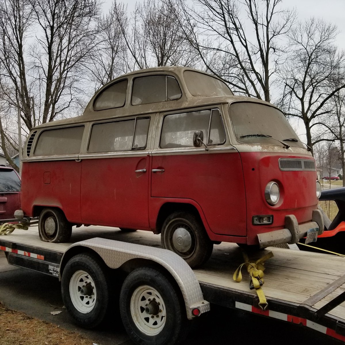 CakebusMN's tweet photo. Syttende Mai Car π Show
May 11, 2019! One month from today!
Top ten cars receive a cake trophy!
Check out this farm-fresh beauty Chad hauled home last weekend. My vote: add a periscope and paint her yellow=submarine. π€£
#CAKEBUS #topthat #mnbakery #carshow #syttendemai #vw https://t.co/TLWREjtpFY