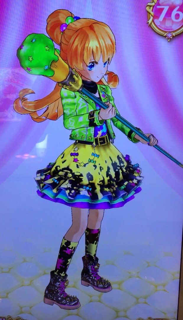 イカガールのイメージでオレンジ髪にしたけど ヒメモードになるとおてんばお姫様風だ 月斎のイラスト