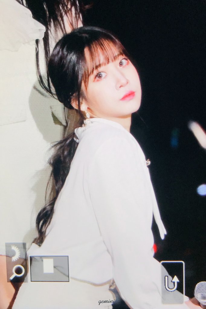 190411 호국음악회 지애 프리뷰
방금 보고왔는데 또 보고싶어ㅠㅠㅠㅠㅠㅠ

#러블리즈 #Lovelyz #유지애 #Jiae