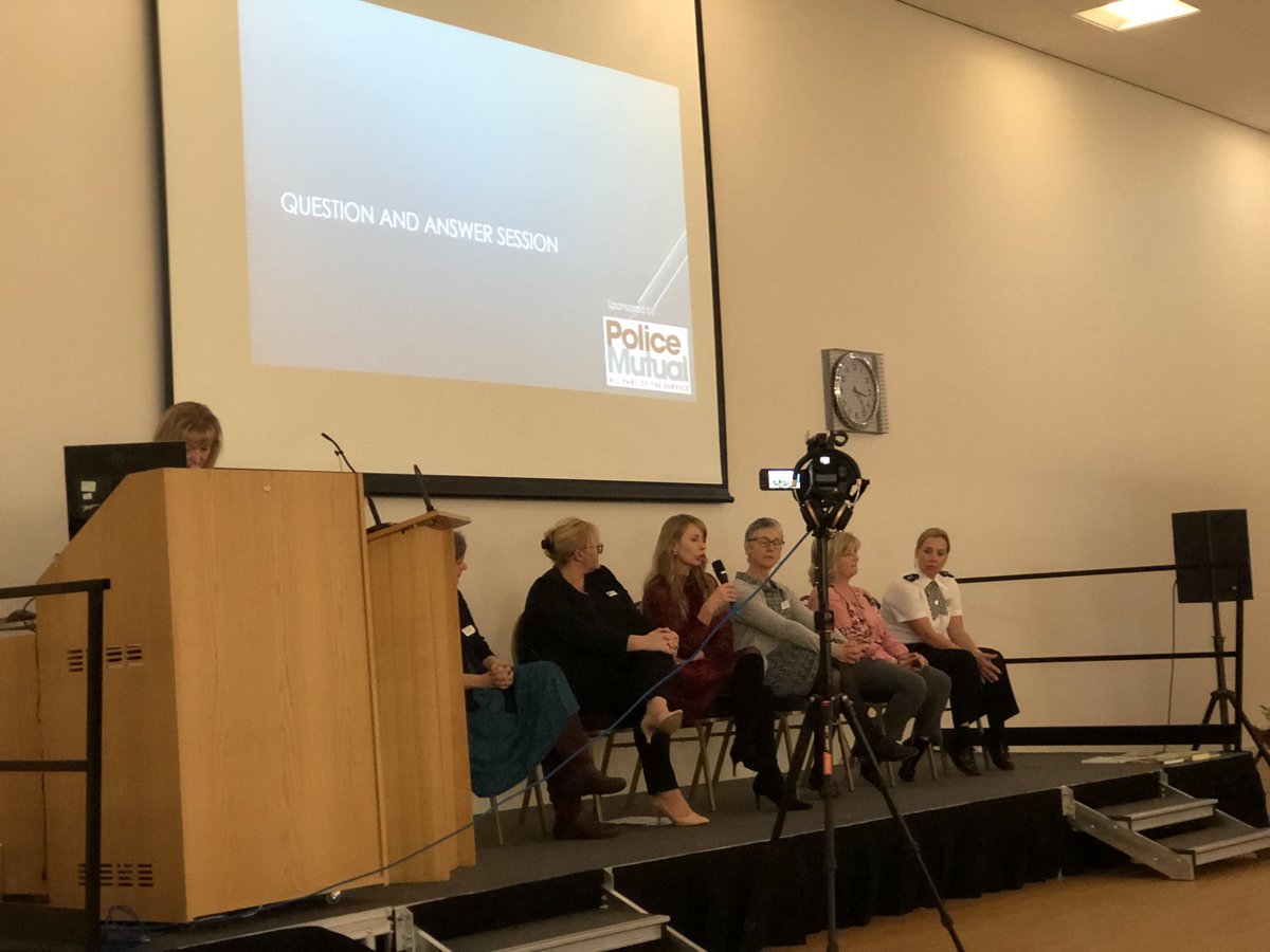 BelindaPfew's tweet photo. Finishing off with a panel session .. top tips #MAGConference https://t.co/tya0cI8HPZ