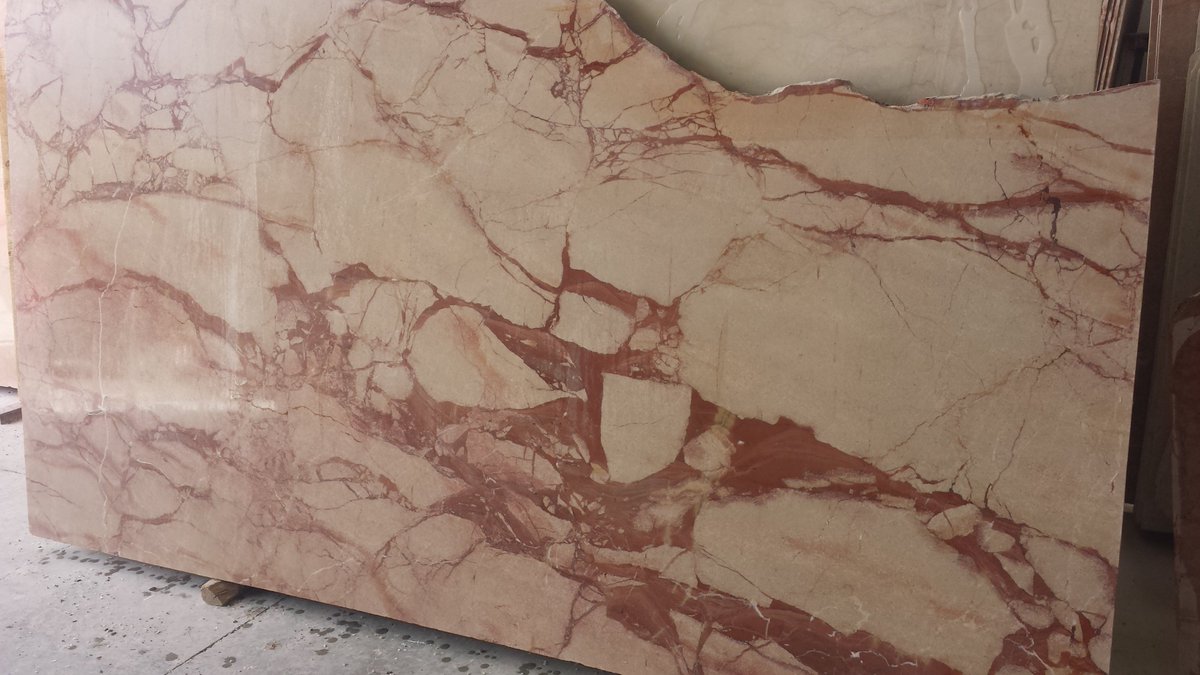 SettipaniSrl's tweet photo. New production! #perlatinodisicilia #settipanisrl #billiemi #marbleslab #marble #sicily_marbles #rosso_tramonto #italia #india #italianmarble #marble_block #rossopezzato https://t.co/6tsYgHSzYG