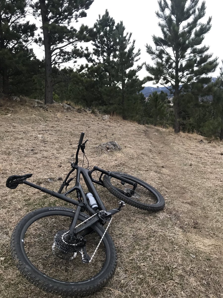 MrJohnsenPE's tweet photo. Thanks to @lyondon2 for letting us show up to school a little muddy sometimes! 
#LoveMySchoolDay 
#spearfishmtbclub 
#spearfishms https://t.co/XW9A5ZO0sT