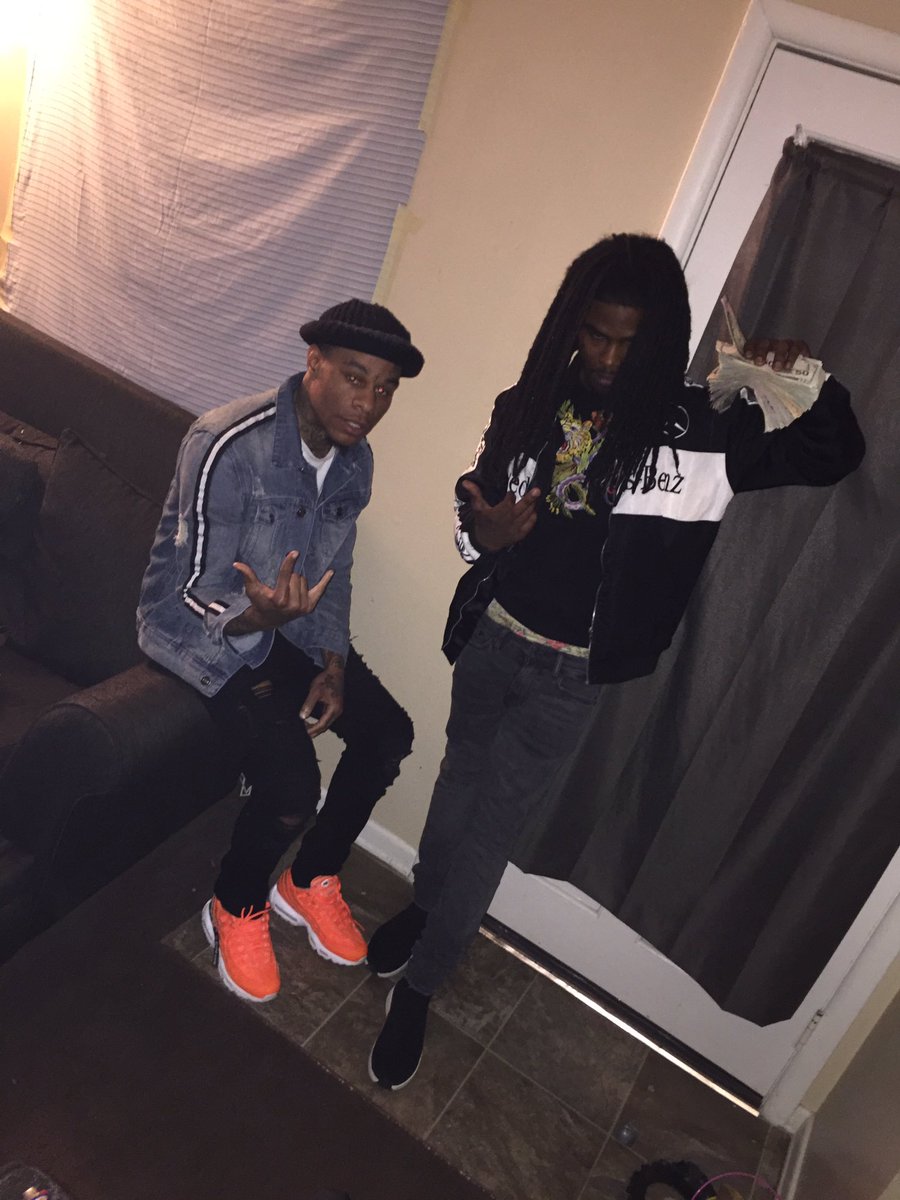 hotdogghd's tweet photo. Hell yeah Rio G before the rap 💉🧲 https://t.co/xLkAJwqWuC