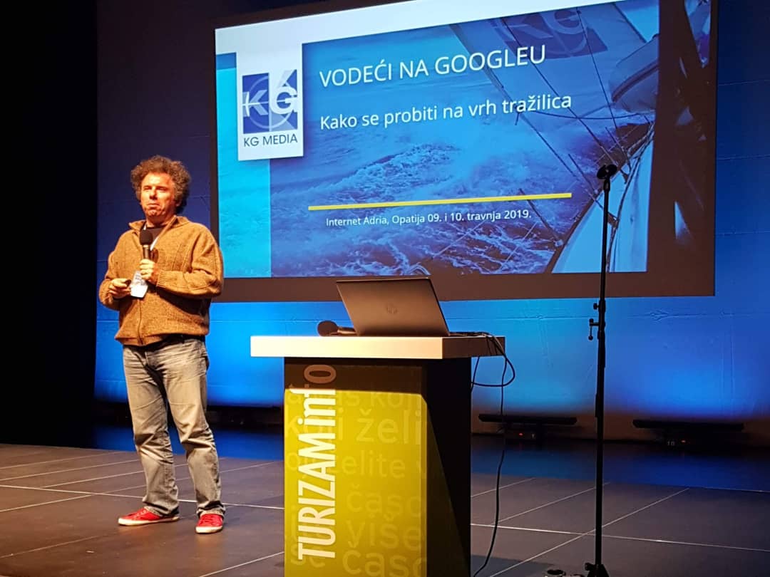 kg__media's tweet photo. Završila još jedna odlična #InternetAdria konferencija. 😊 Naš Saša održao je predavanja o važnosti web stranica i kako se probiti na vrh tražilica. #marketing #opatija #Croatia #seo #education https://t.co/sIwujpdbPP