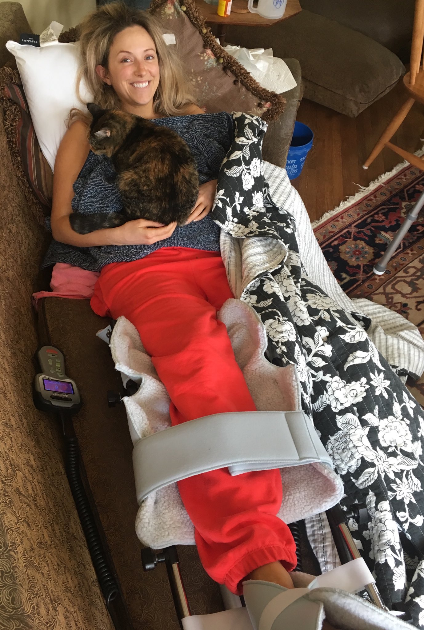 wren-clair-on-twitter-just-wanted-to-share-that-i-ve-had-an-athletic-injury-that-i-got-orthopedic-surgery-on-last-week-i-m-recovering-well-with-my-cat-and-hope-to-be