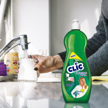 productosclic's tweet photo. Nuestro #LavatodoMultiuso es perfecto para que friegues tus vajillas, deja todo reluciente y no maltrata tus manos. #MomentoCLIC https://t.co/1tLfbPfUHk