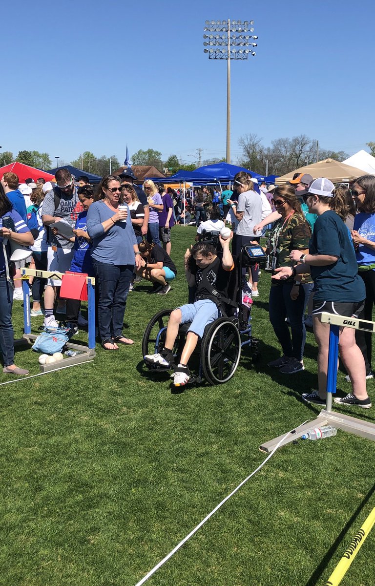 laurenoliviam's tweet photo. Special Olympics fun yesterday! @area16sotn @LHSintheNews https://t.co/75jK0z9p0E