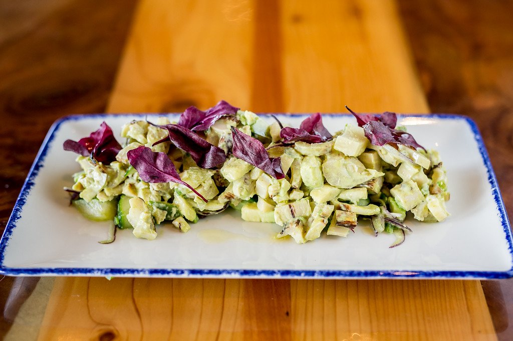 waterbar_sd's tweet photo. The Grilled Hearts of Palm is one of our favorite light &amp; delicious share plates😋  It's perfect for the warmer weather &amp; is every avocado lovers dream | Cucumber, avocado, red onion, jalapeño &amp; green goddess dressing 🥑😍

#DevotedToTheCraft #WaterbarSD https://t.co/wZPbgwq06q
