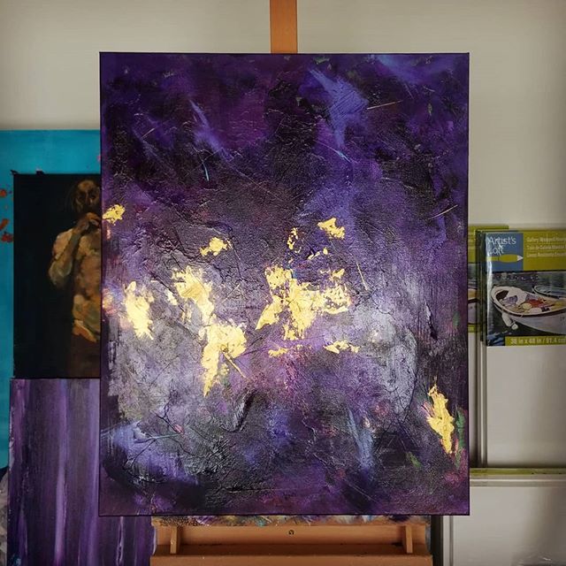 dougbeldingart's tweet photo. In the studio working with a Regal Palette. #gold #violets and other pops of color from the #rainbow🌈 
#DougBelding #fineart #artcollector #artistsoninstagram #artwork #regal #royalty #acryliconcanvas #paletteknife https://t.co/LOvKFqxU5D https://t.co/L6lhtpvRCi